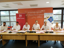 signature COM
